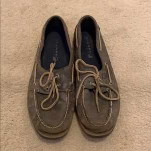 Size 11M rustic looking Sperrys
